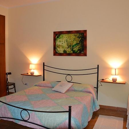 B&B Domus De Janas Sedini Quarto foto