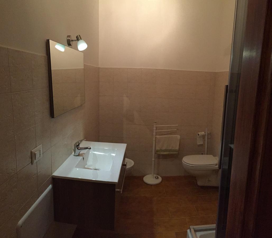 B&B Domus De Janas Sedini Quarto foto
