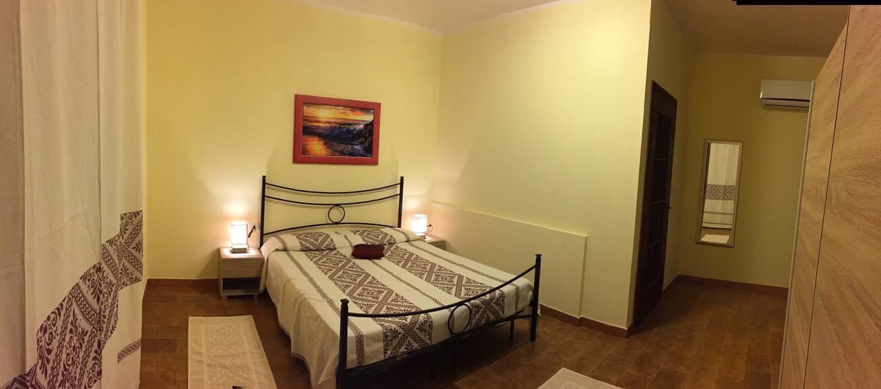 B&B Domus De Janas Sedini Quarto foto
